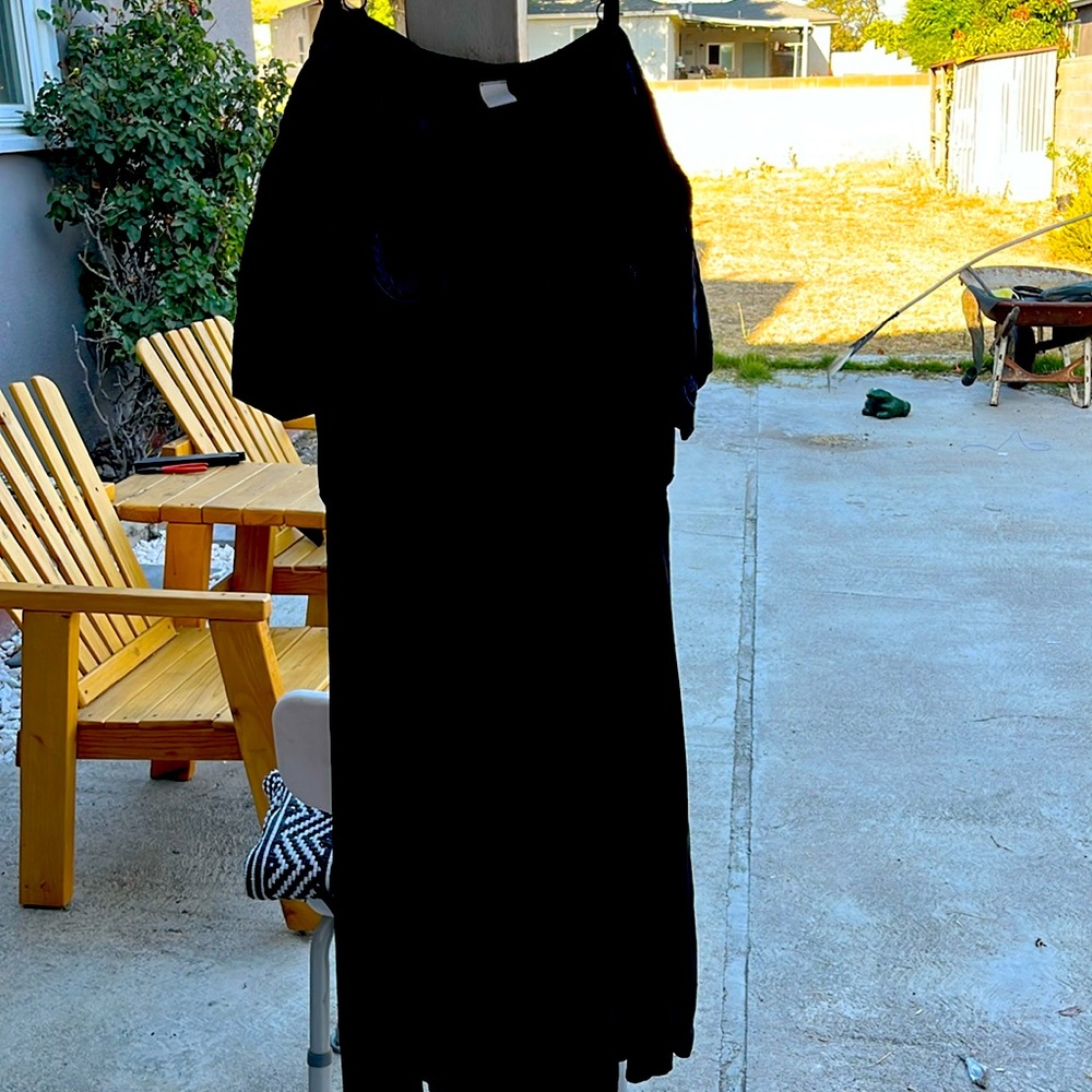 Black spaghetti straps